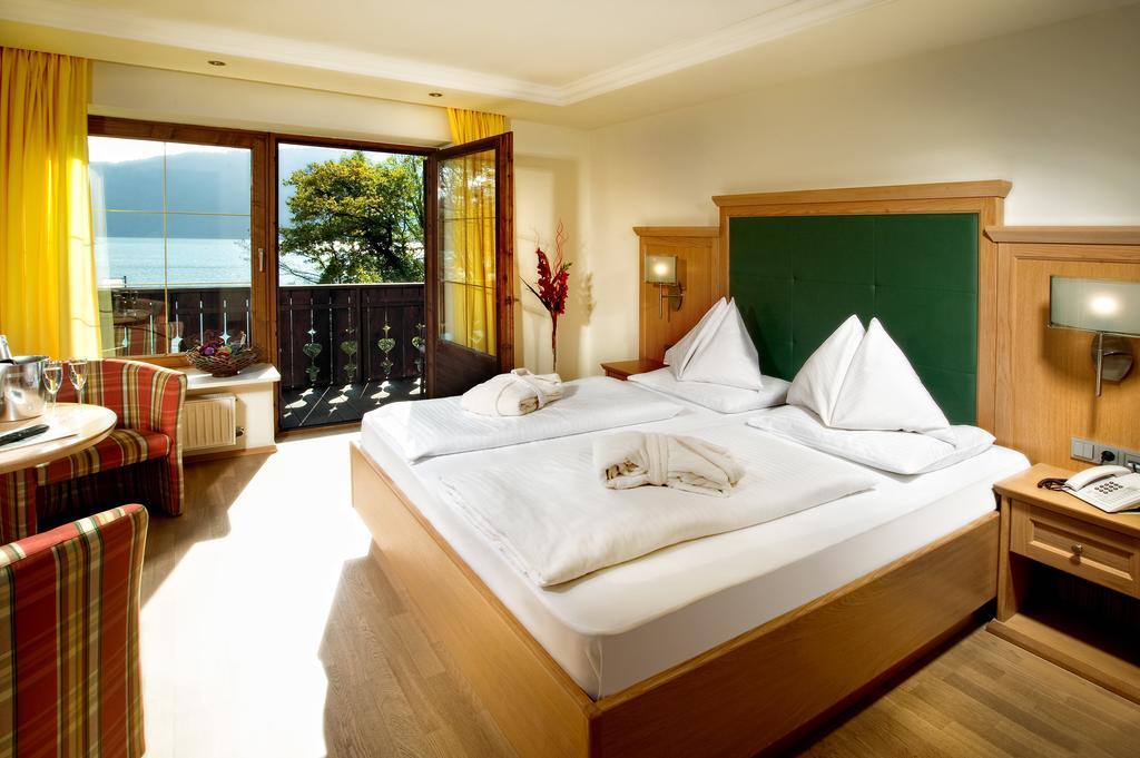 Hotel & Gasthof Fuerberg 圣吉尔根 外观 照片